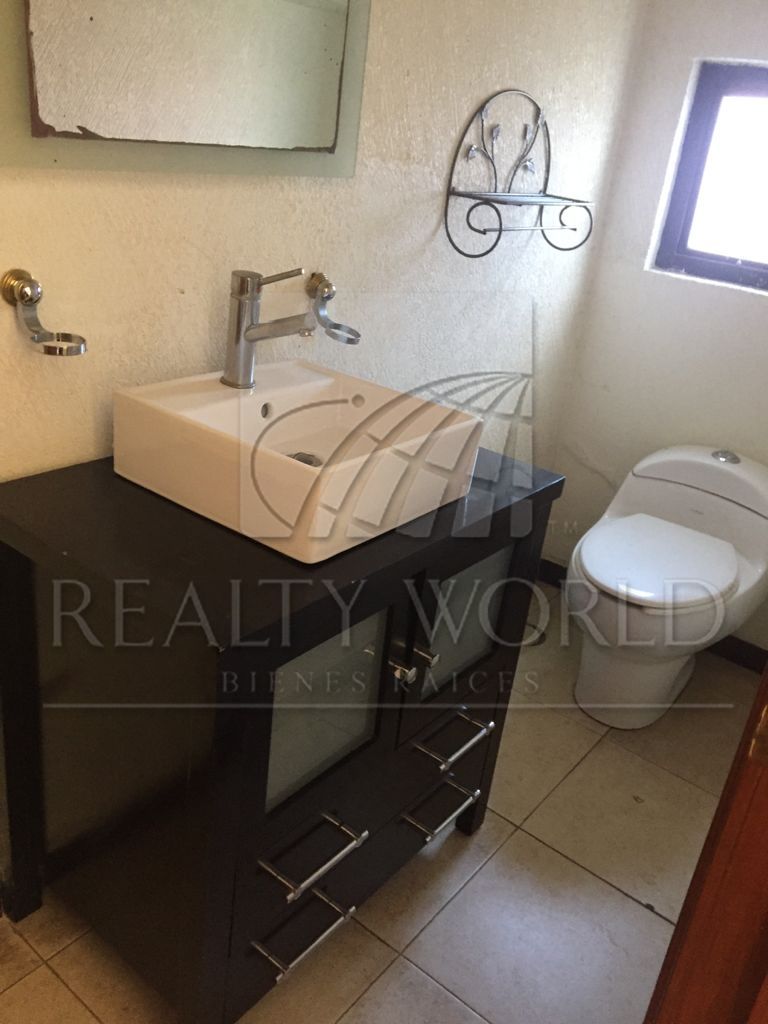 Casa en Renta en Azteca