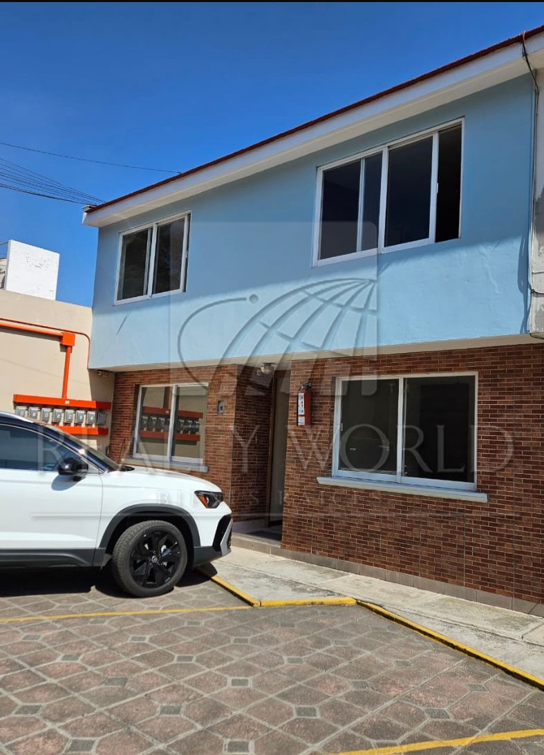 Casa en Renta en Santa María de las Rosas