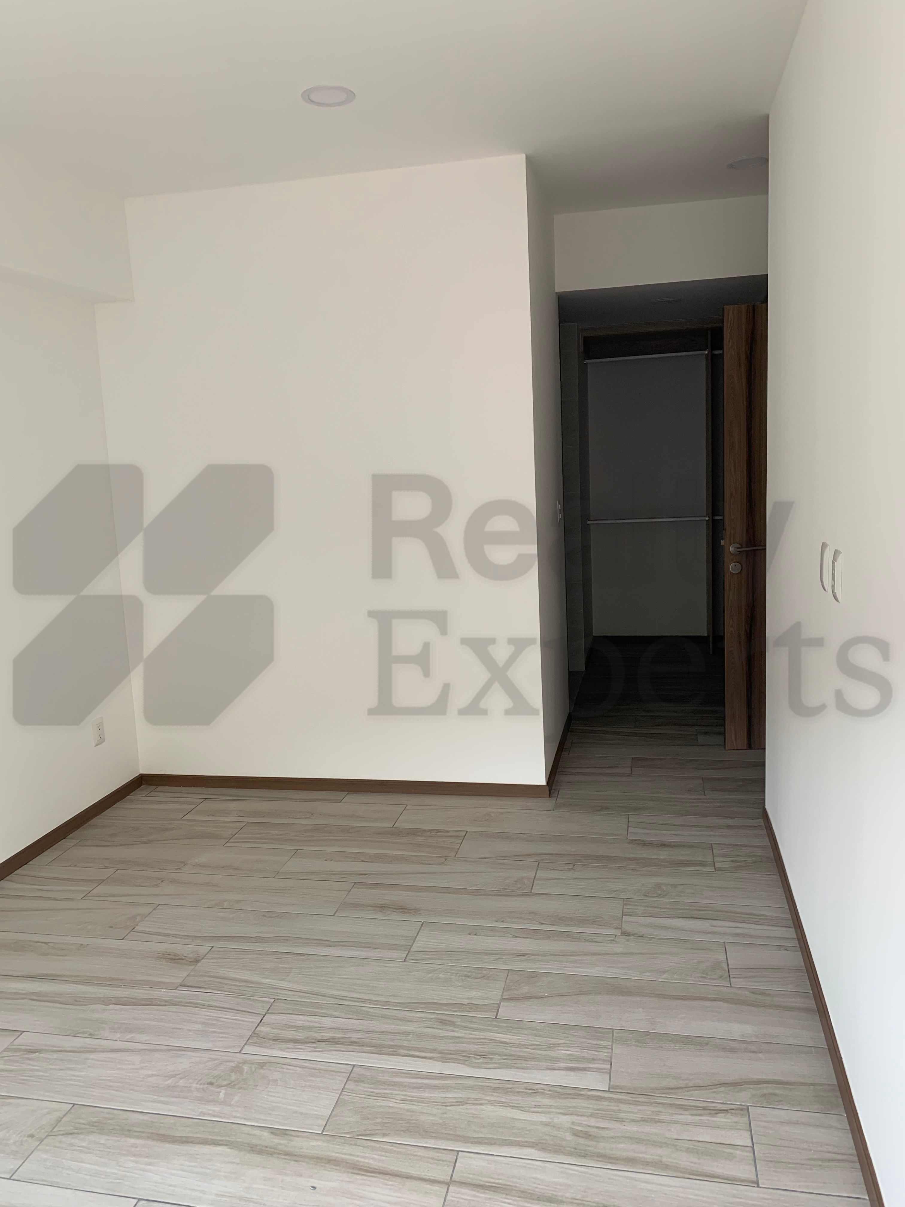 Departamento en Renta en Bosque Real