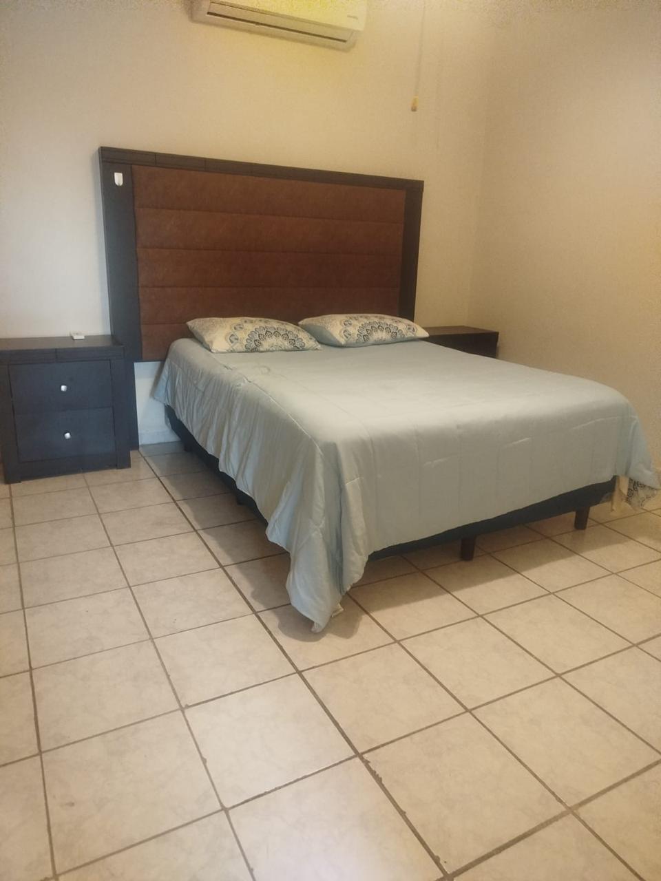 Departamento en Renta en Los Pinos