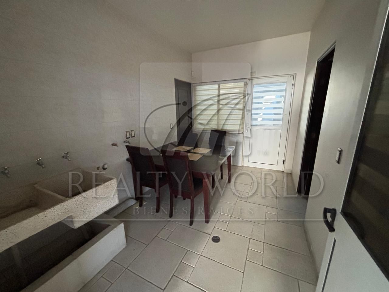 Casa en Renta en Los Pinos