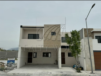 Casa en Venta en Fracc. Santa Elena