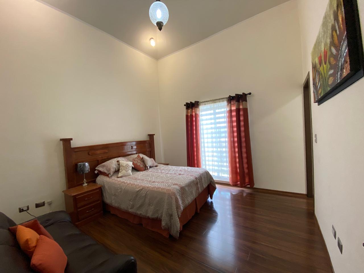 Casa en Renta en La Rosaleda