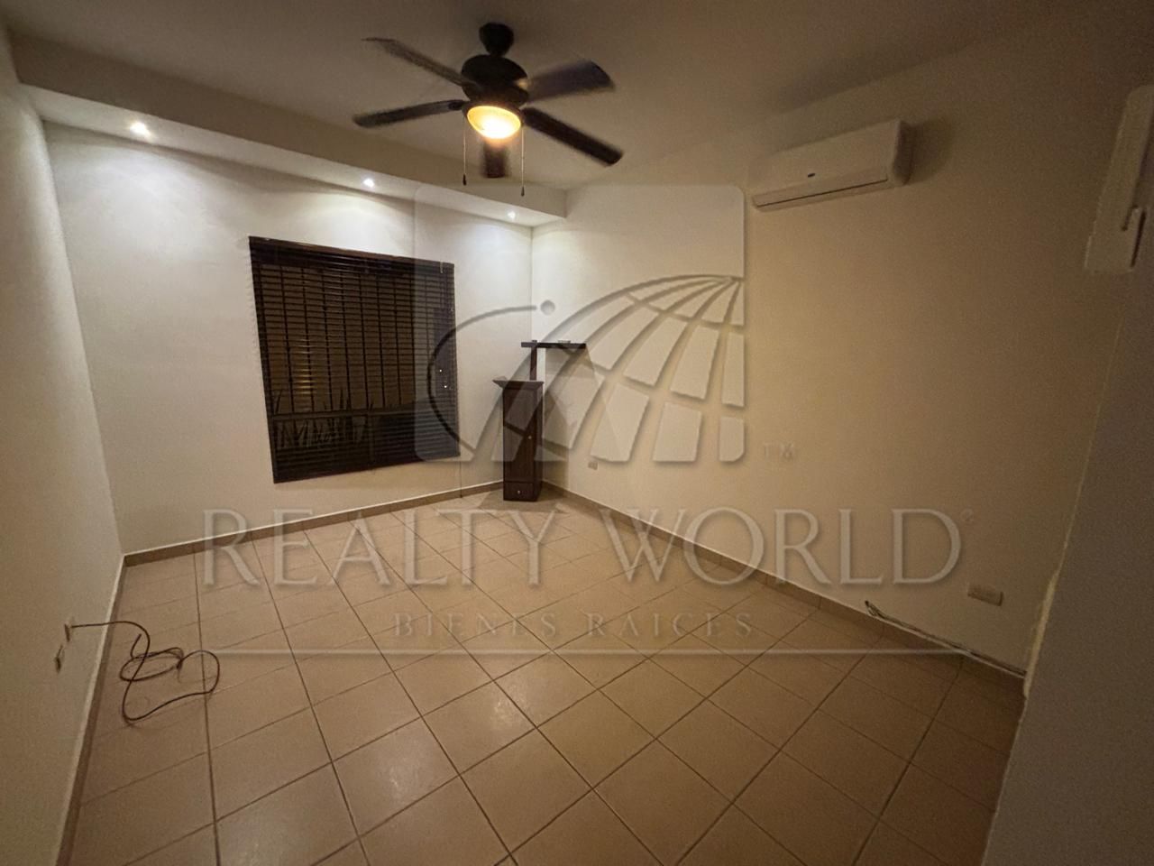 Casa en Renta en Valle Real