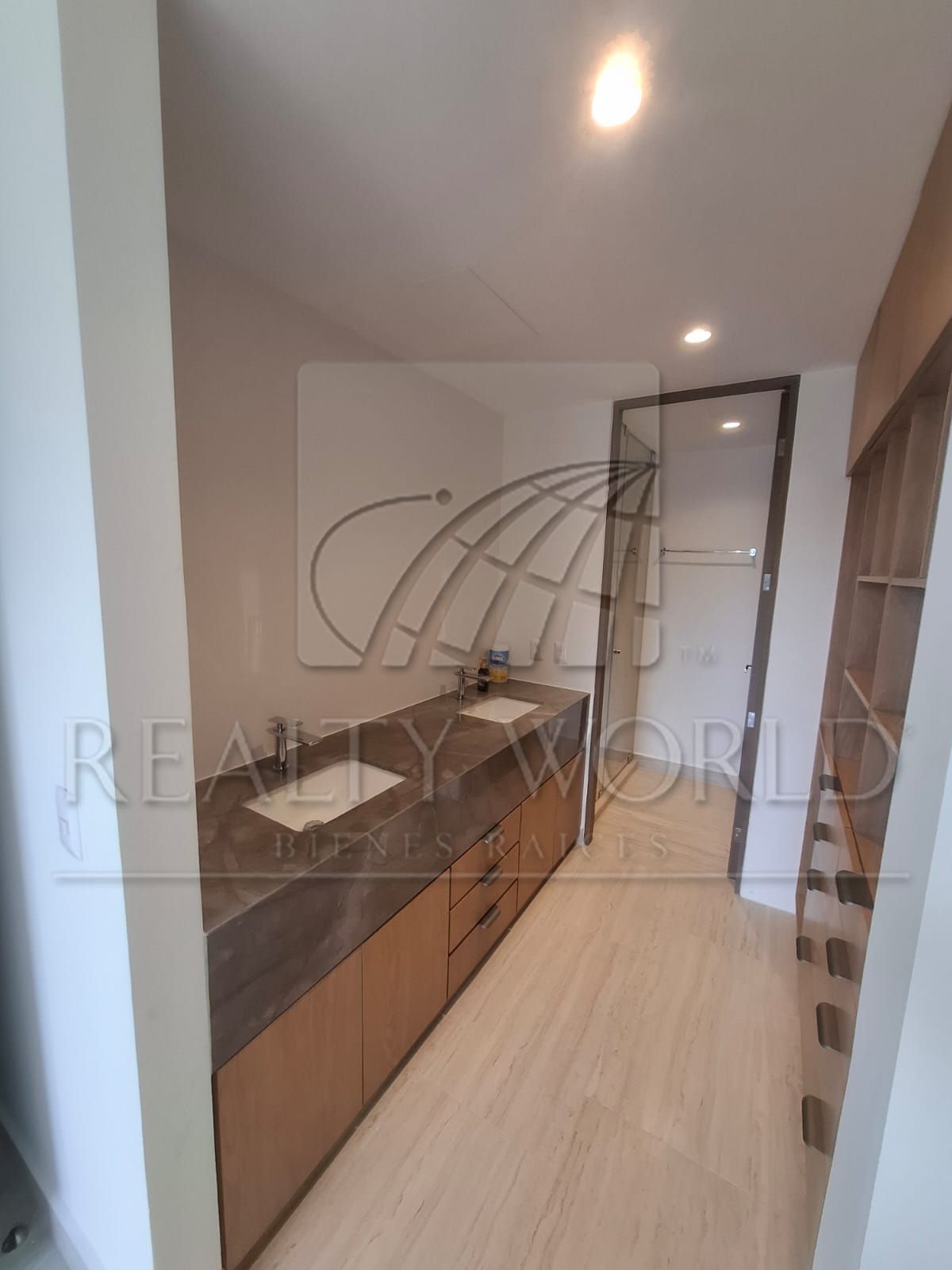 Departamento en Renta en torre Zafiro
