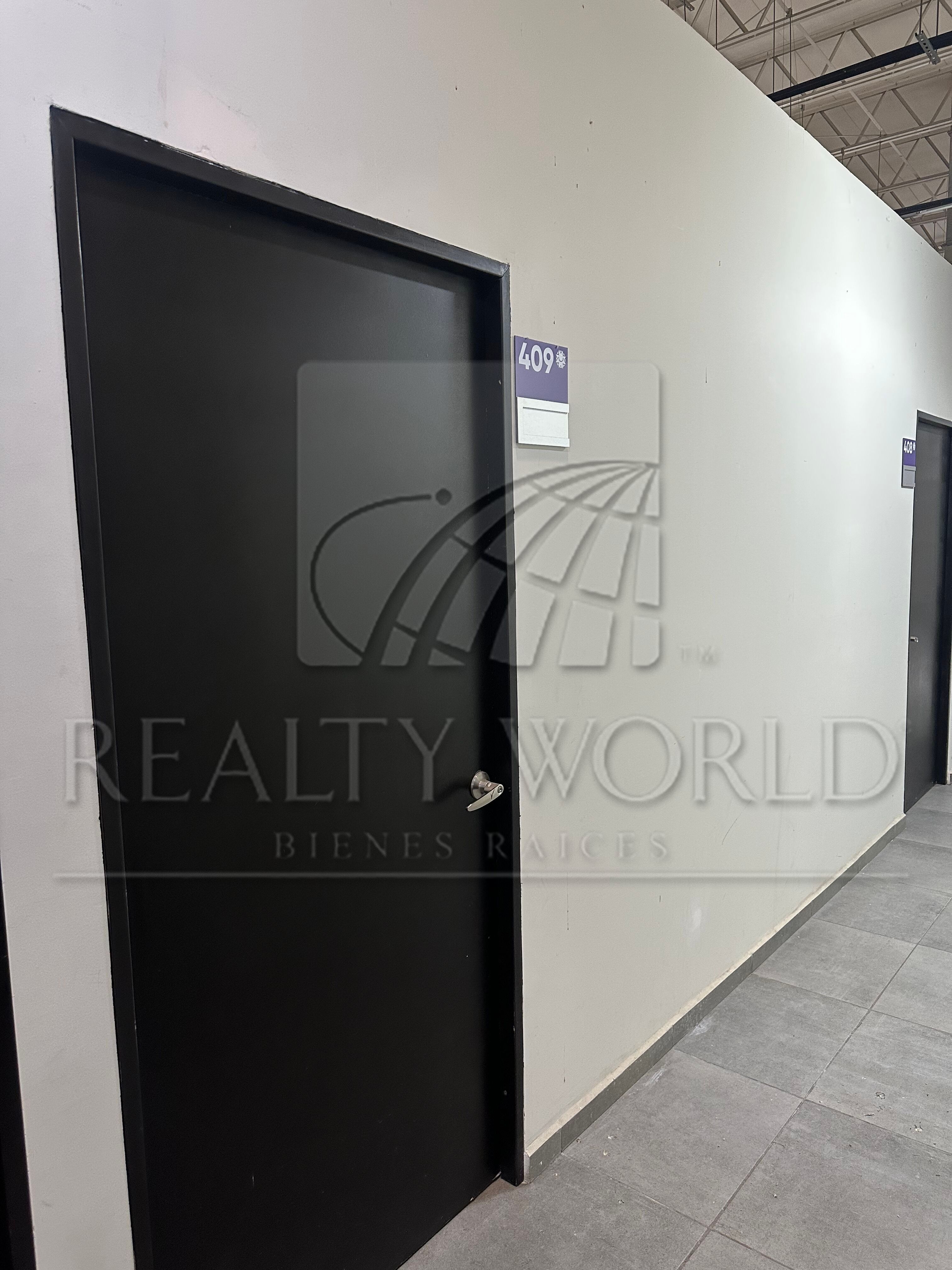 Oficina en Venta en Prados de Santa Rosa