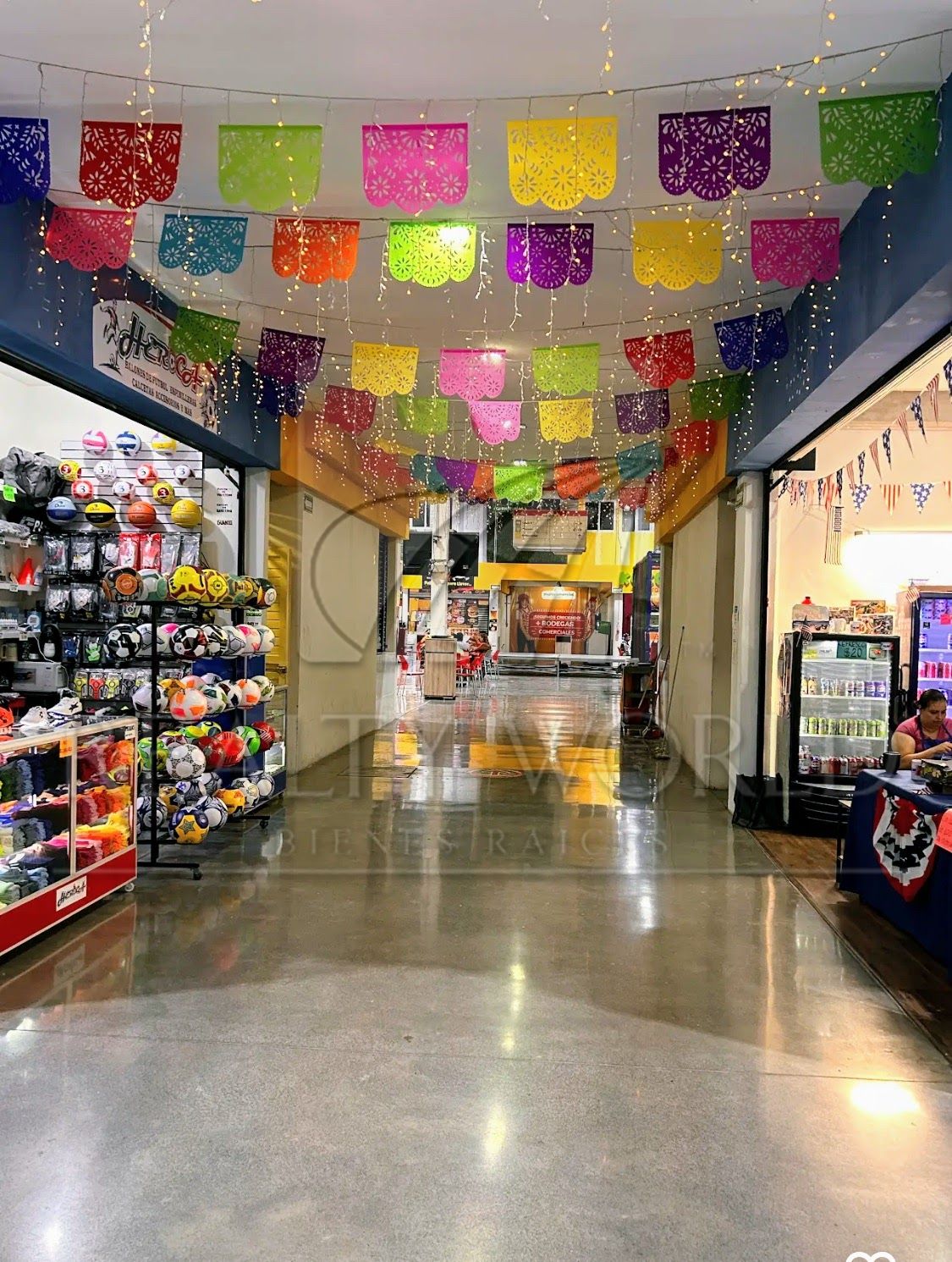 Oficina en Venta en Prados de Santa Rosa
