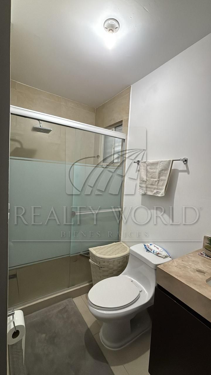 Casa en Venta en Cumbres San Patricio