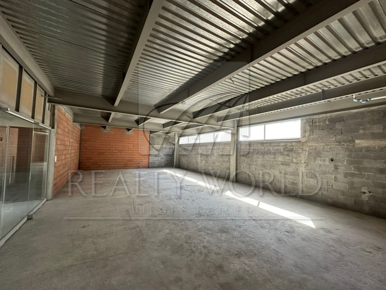 Oficina en Venta en Elysium