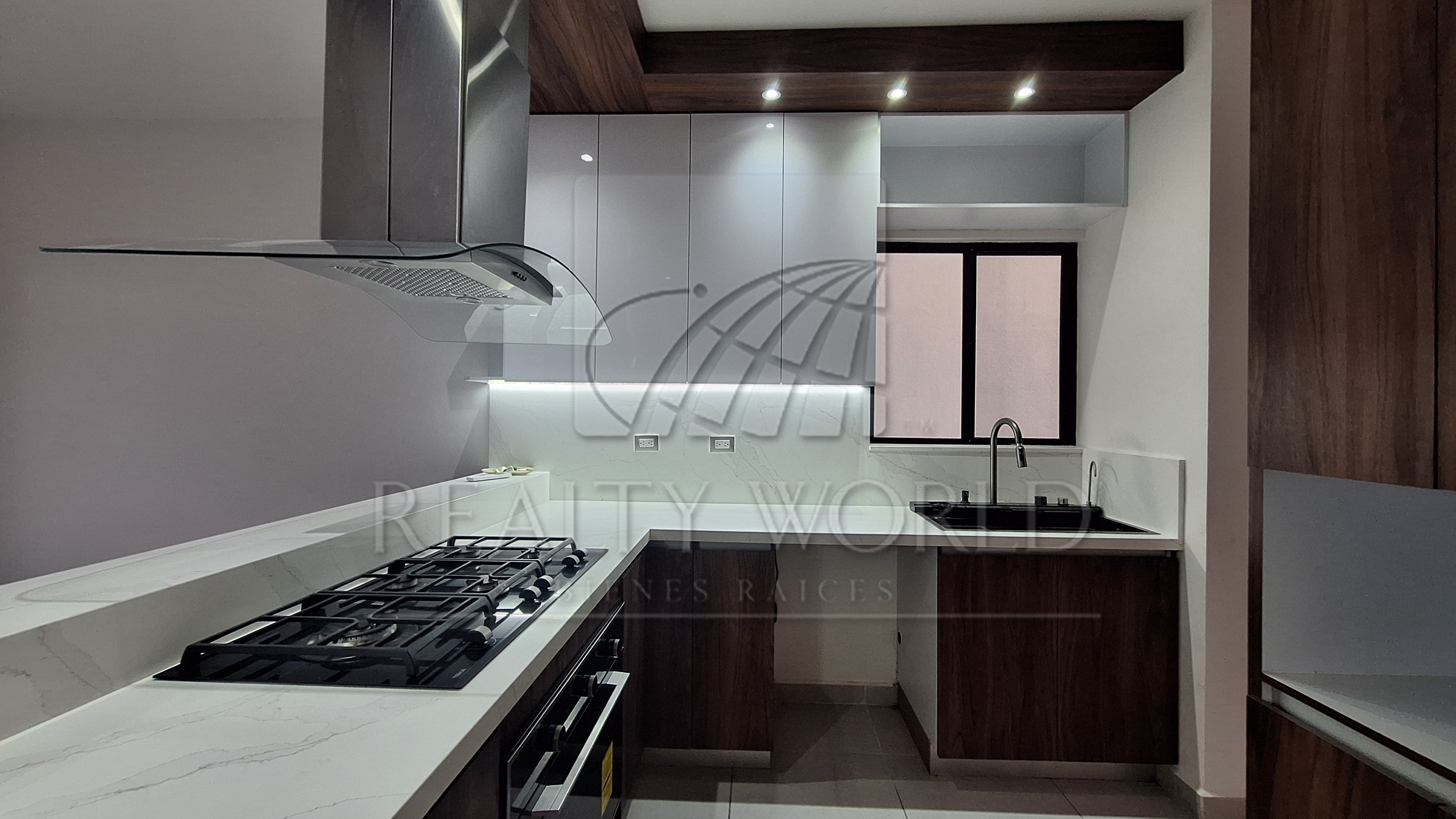 Casa en Venta en Porto Cumbres