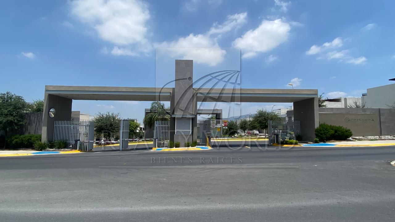 Casa en Renta en Cumbres Crisanto