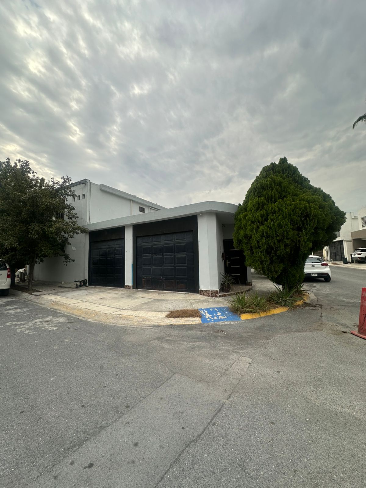 Casa en Venta en Privada Pinos